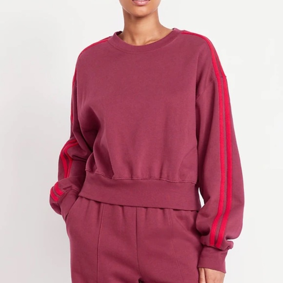 Old Navy So Comfy crop sweatshirt with stripe detailing on arms - Picture 1 of 5